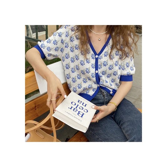 2.0 Secret Garden Button Up Top